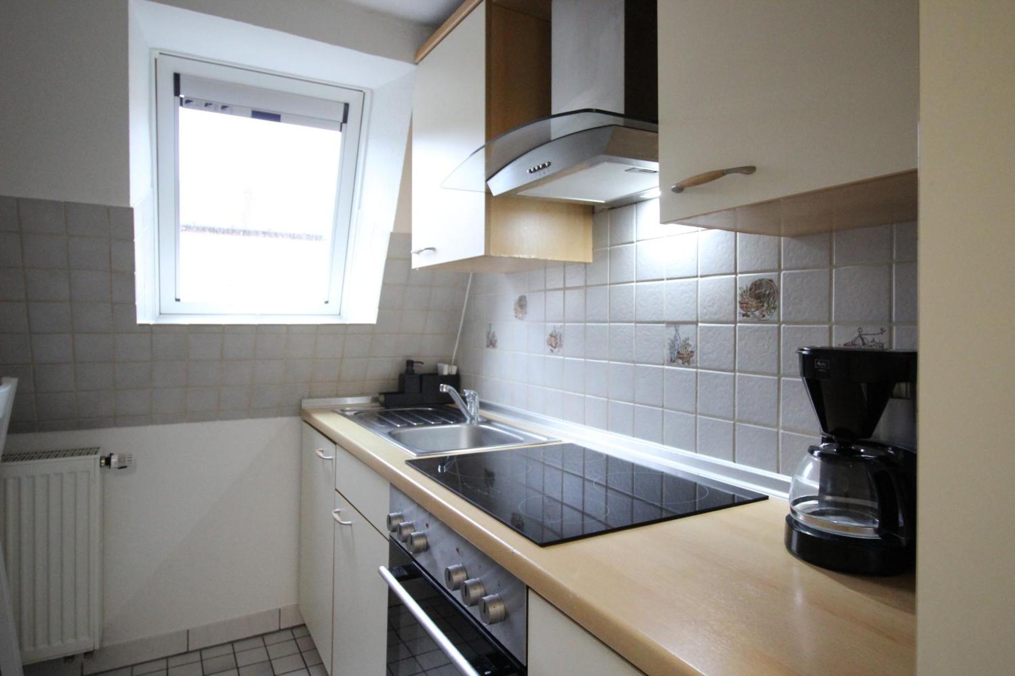 Homie Stay Schiestlstrasse - Moderne Dachgeschosswohnung Mit 2 Schlafzimmern 维尔茨堡 外观 照片